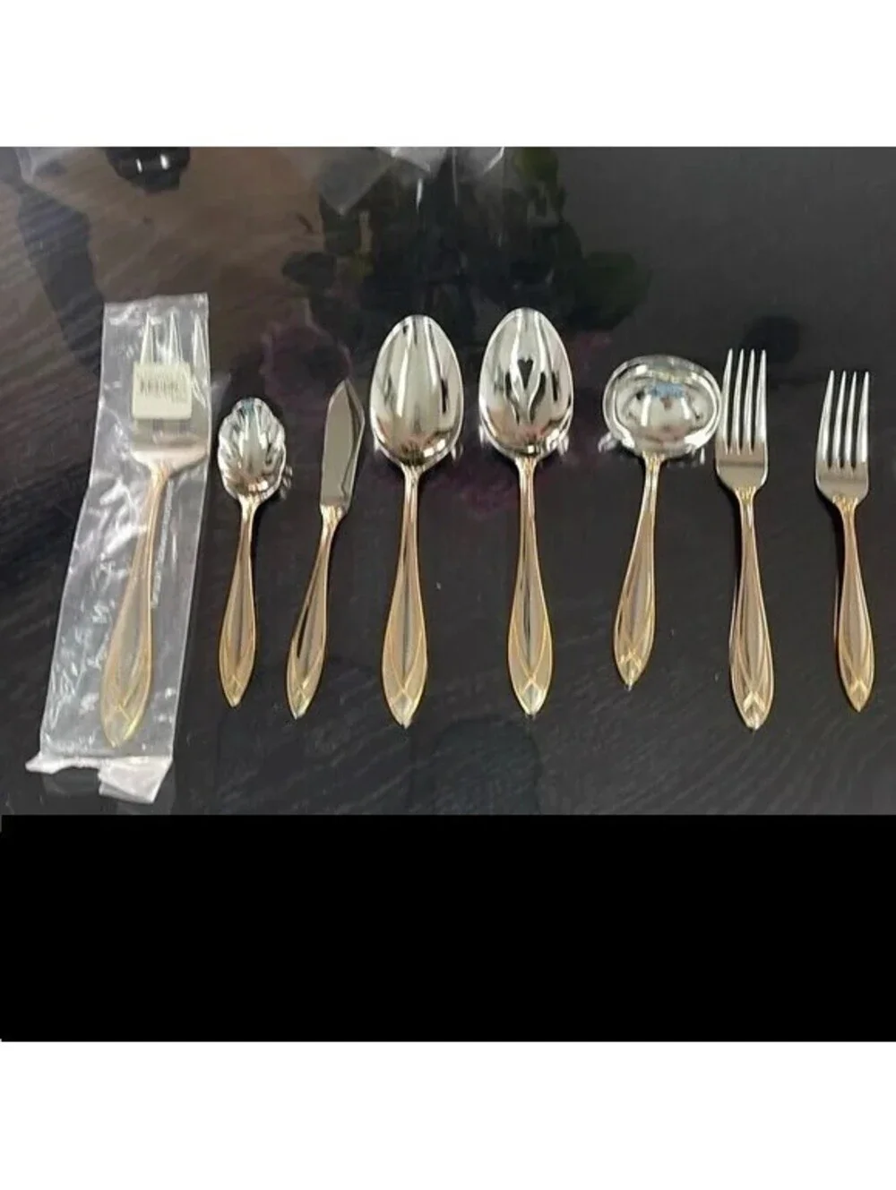 Yamazaki Alexandra Gold Accent Stainless Steel Flatware - Buyers Choice Dropdown